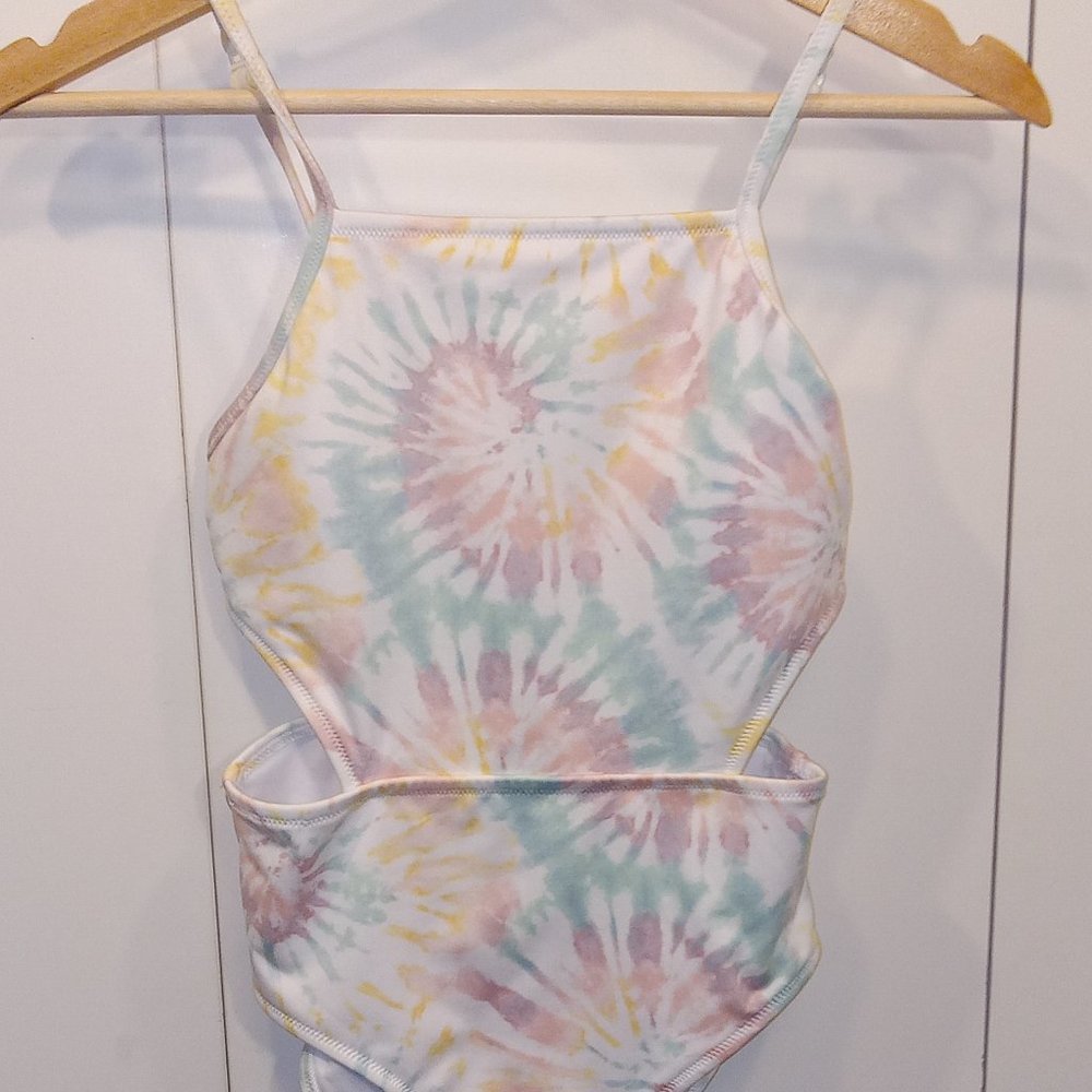 Tye-dye swim suit